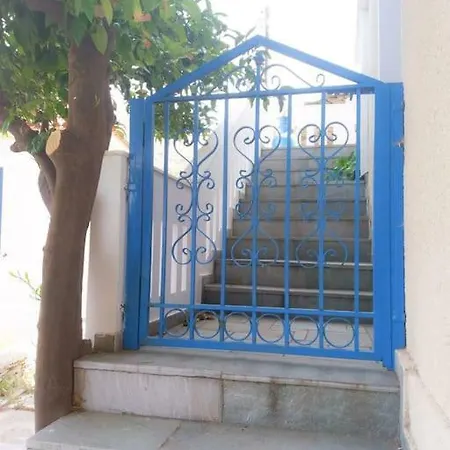 Ferienhaus παραδοσιακό σπίτι με πανοραμική θέα Ándros