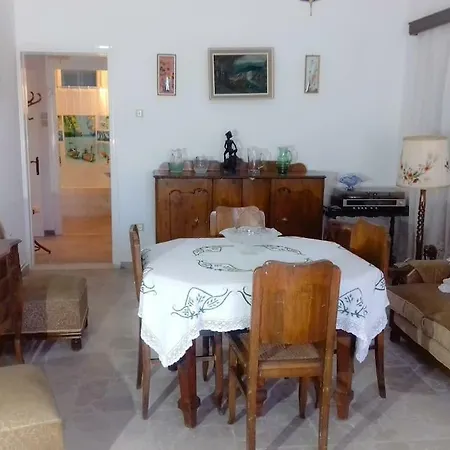 παραδοσιακό σπίτι με πανοραμική θέα *