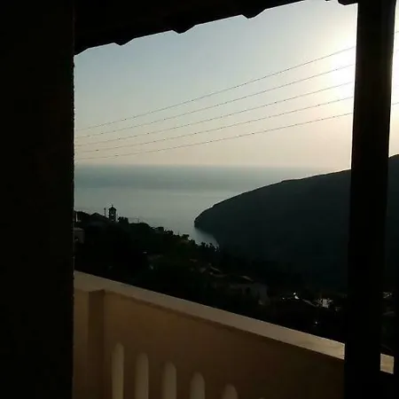 παραδοσιακό σπίτι με πανοραμική θέα Dom wakacyjny